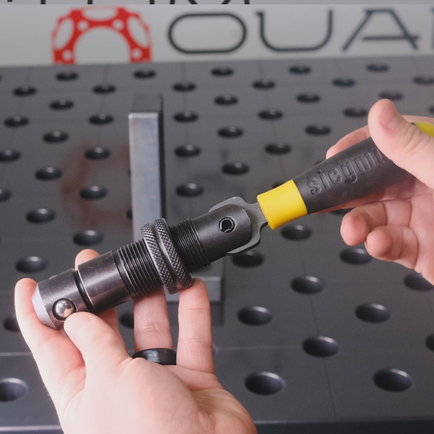US280516: Fast Clamping Bolt with Handle (Burnished)
