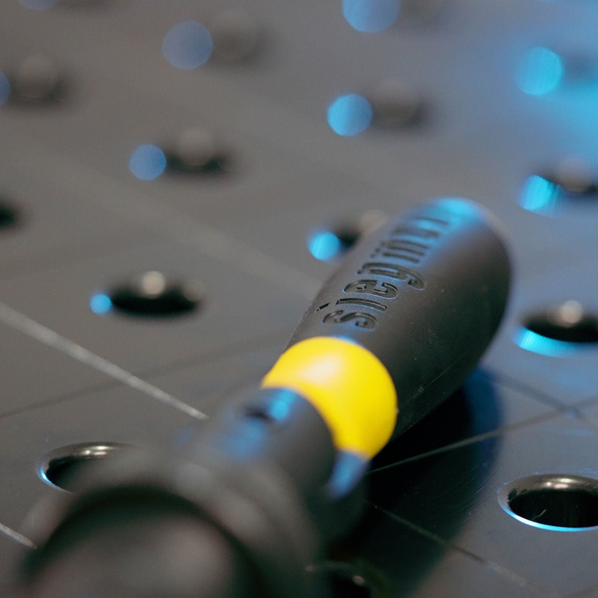 US280516: Fast Clamping Bolt with Handle (Burnished) - 28mm Imperial Series Welding Table Accessories by Siegmund - The Flattest, Most Reliable Welding Tables & Fixturing Accessories in the World