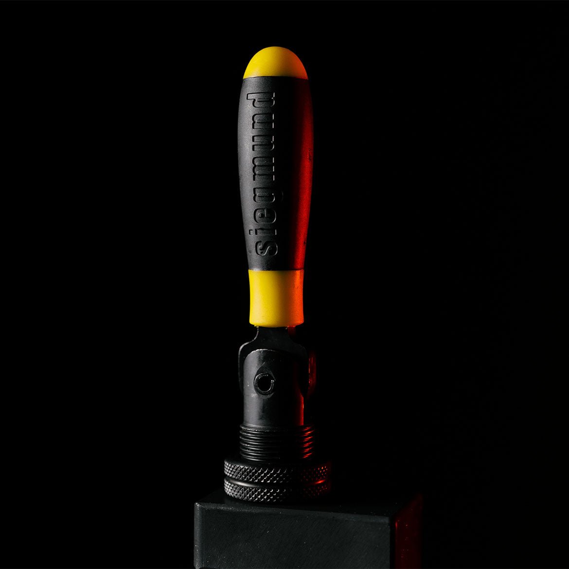 US280516: Fast Clamping Bolt with Handle (Burnished) - 28mm Imperial Series Welding Table Accessories by Siegmund - The Flattest, Most Reliable Welding Tables & Fixturing Accessories in the World