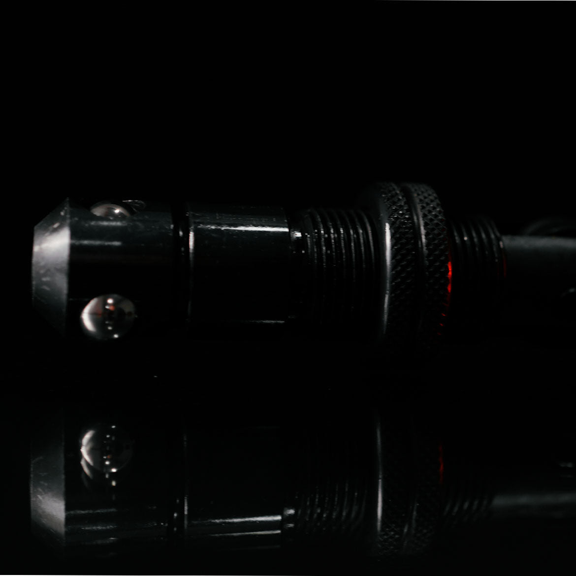 US280516: Fast Clamping Bolt with Handle (Burnished) - 28mm Imperial Series Welding Table Accessories by Siegmund - The Flattest, Most Reliable Welding Tables & Fixturing Accessories in the World