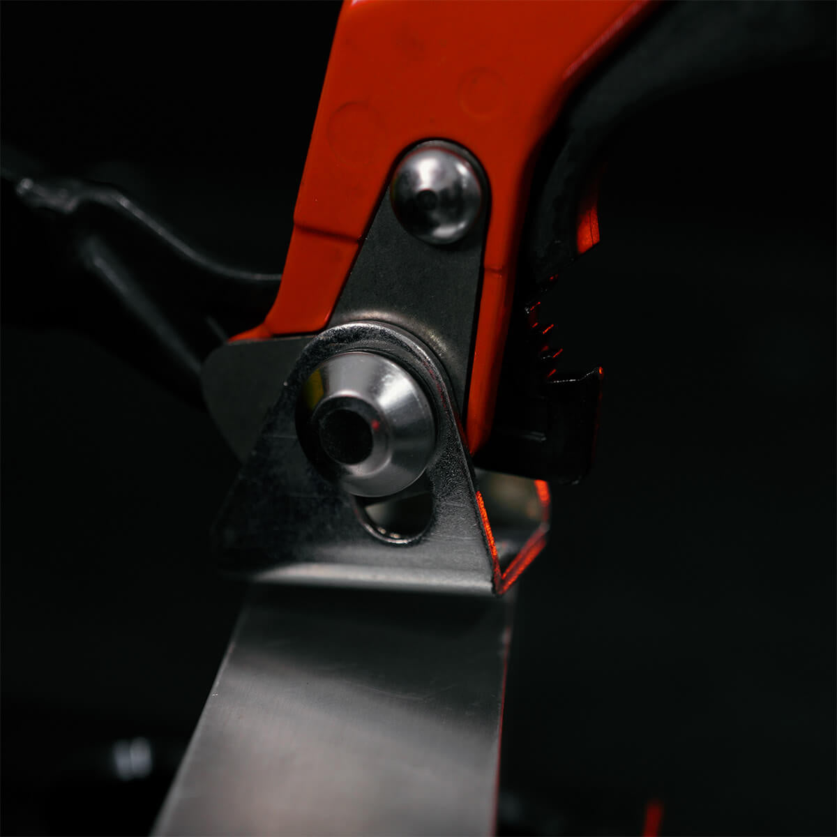 US280615.N: Professional Fast Tension Clamp (Nitrided) - 28mm Imperial Series Welding Table Accessories by Siegmund - The Flattest, Most Reliable Welding Tables & Fixturing Accessories in the World