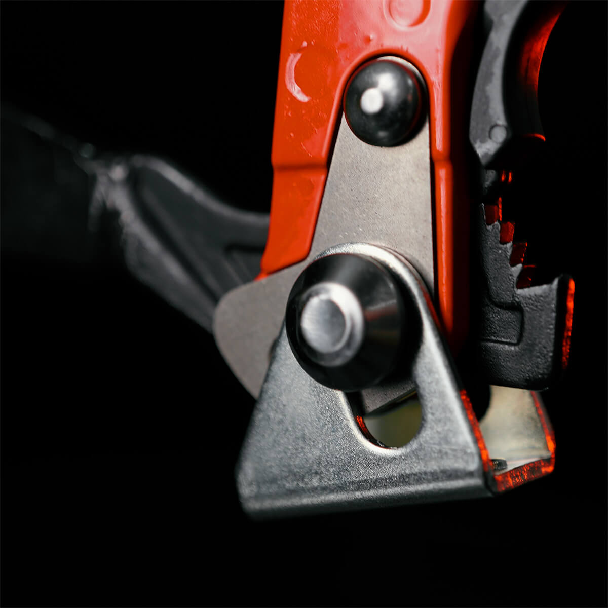 US280615.N: Professional Fast Tension Clamp (Nitrided) - 28mm Imperial Series Welding Table Accessories by Siegmund - The Flattest, Most Reliable Welding Tables & Fixturing Accessories in the World