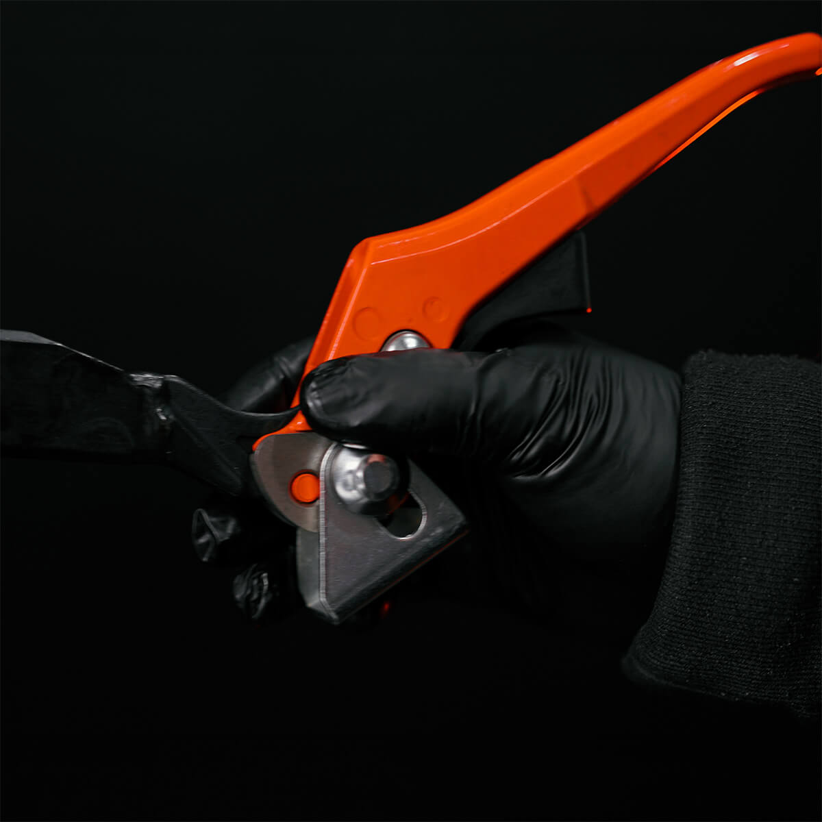 US280615.N: Professional Fast Tension Clamp (Nitrided) - 28mm Imperial Series Welding Table Accessories by Siegmund - The Flattest, Most Reliable Welding Tables & Fixturing Accessories in the World